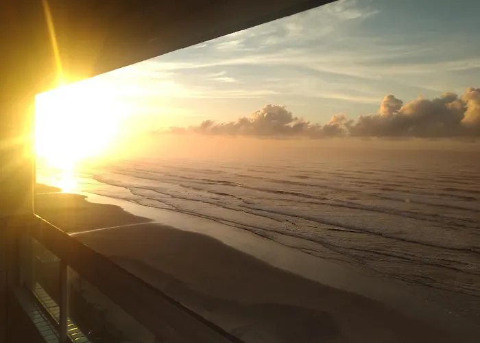 Apartamento Frente Mar Pe Na Areia